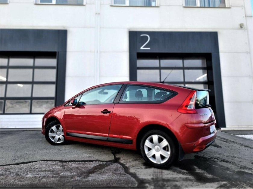 Ситроен с 4 хэтчбек