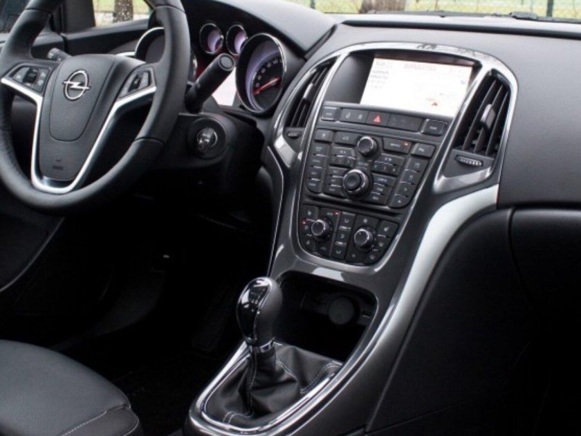 Opel astra j рестайлинг