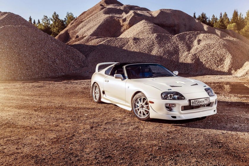 Тойота Супра а80