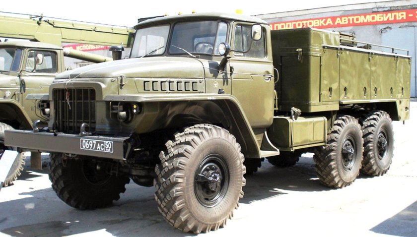 Урал 375 шасси