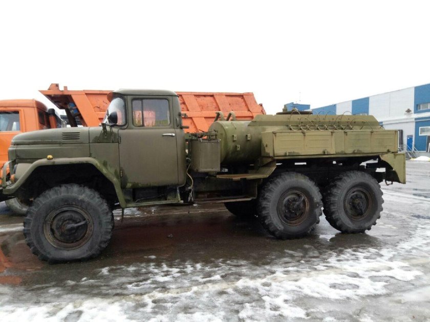 Зил 131 топливозаправщик военный