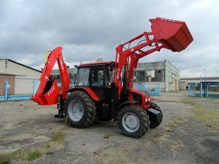 Экскаватор-погрузчик ЭБП-11м