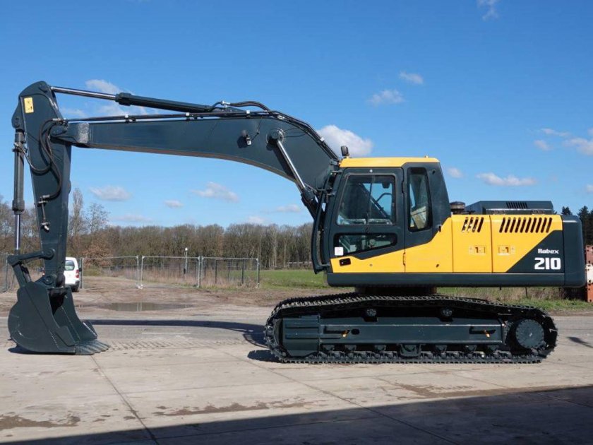 Хундай 210 гусеничный