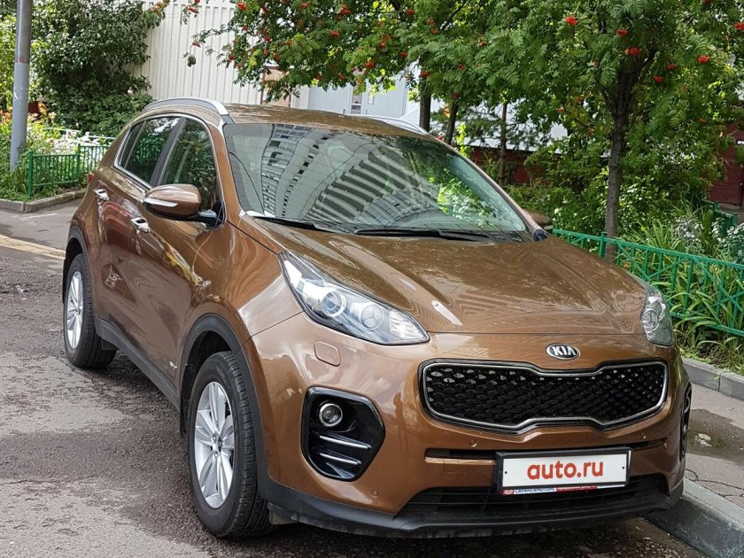 Киа спортейдж коричневый