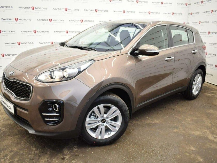 Kia Sportage 2018 коричневый