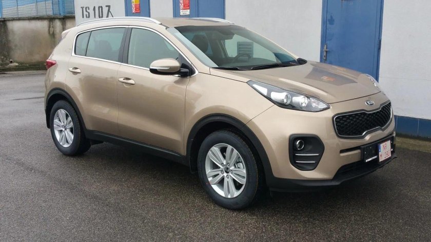 Kia Sportage 4