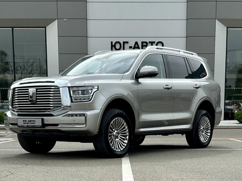 Китайский внедорожник tank 500