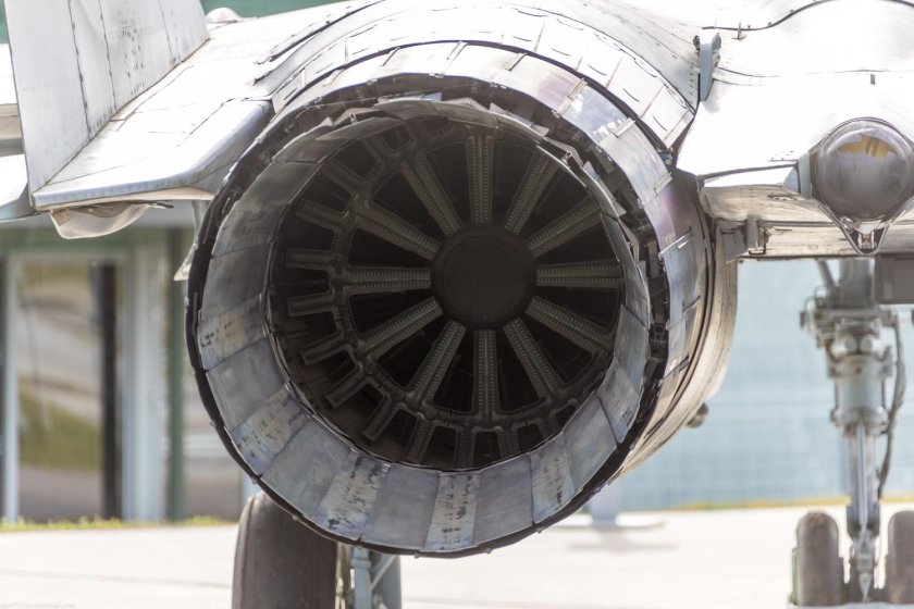 Миг-29 сопла двигателя