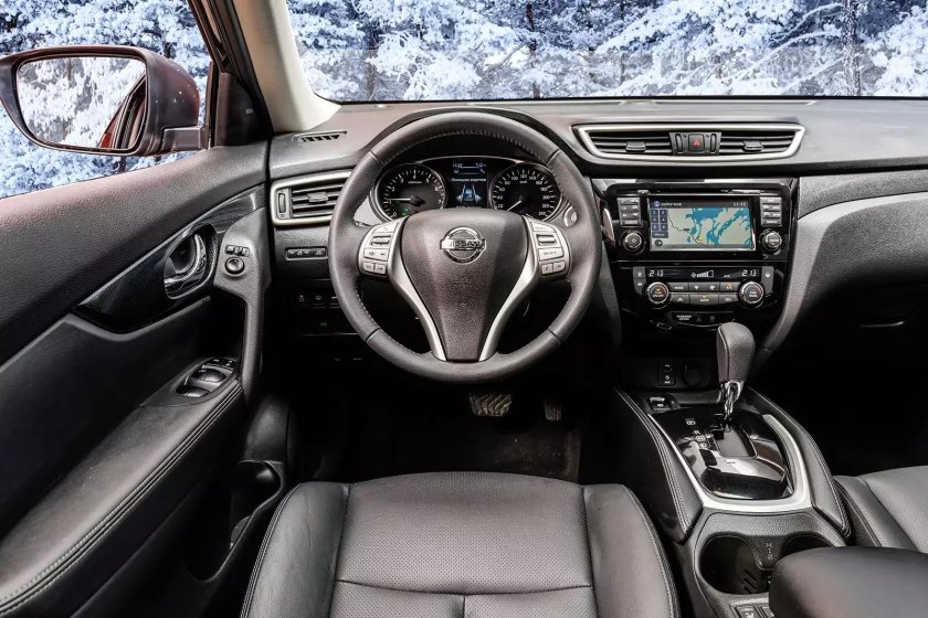 Nissan x-Trail 2015 салон