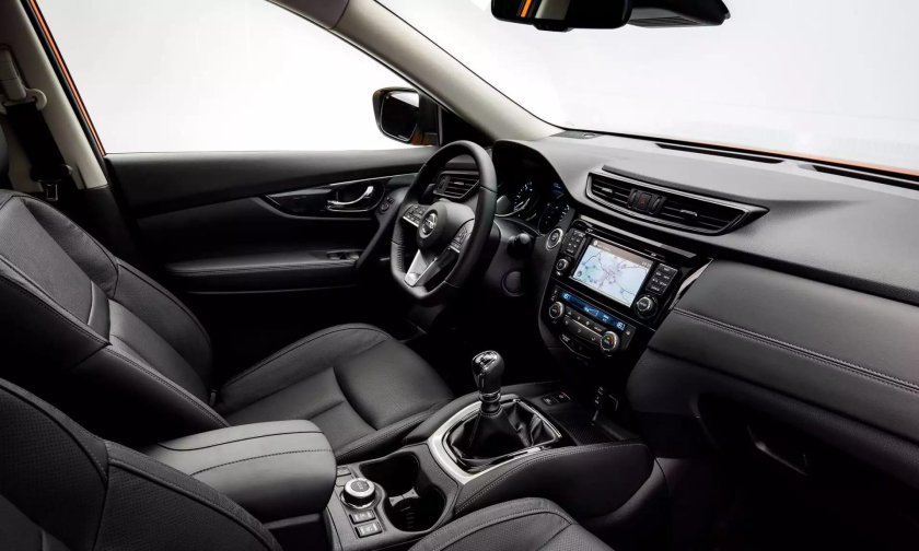 Nissan x-Trail 2018 салон
