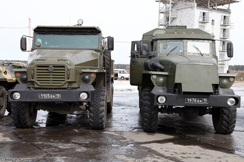 Урал 4320 бронированный