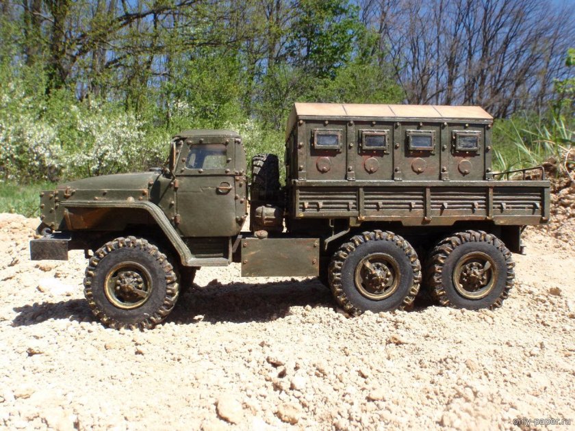 Урал 4320 бронированный