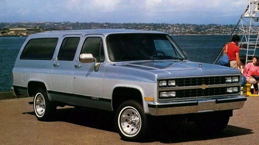 Chevrolet Suburban 1973