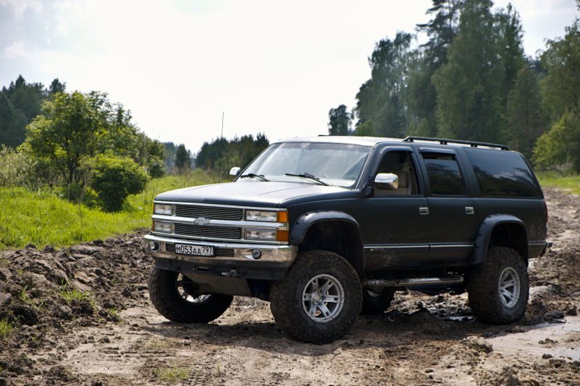 Шевроле Субурбан 9g