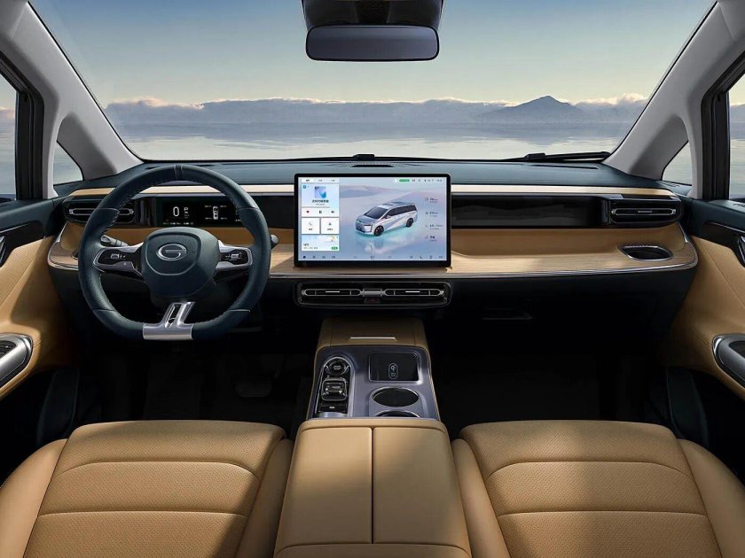 GAC минивэн салон