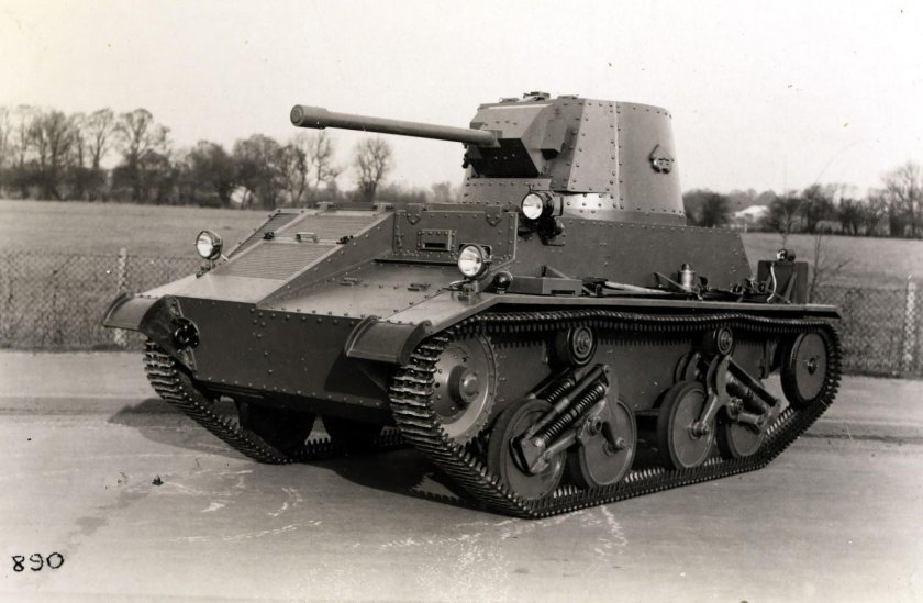 Танк Виккерс модель 1937