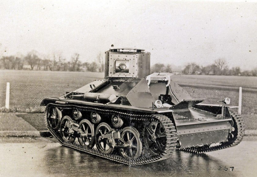 Танк Виккерс МК 1