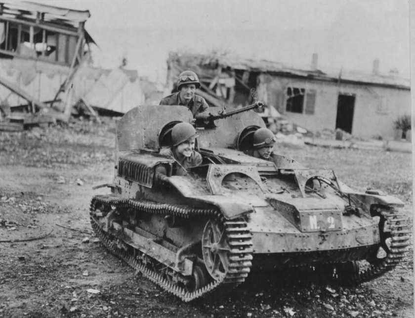 Танкетка Renault UE