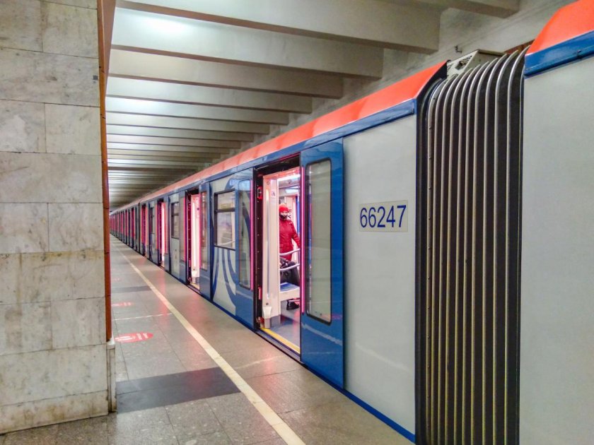 Октябрьский электровагоноремонтный завод фото