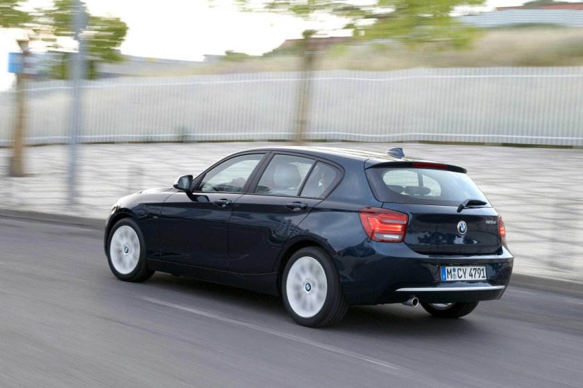 BMW 116 хэтчбек