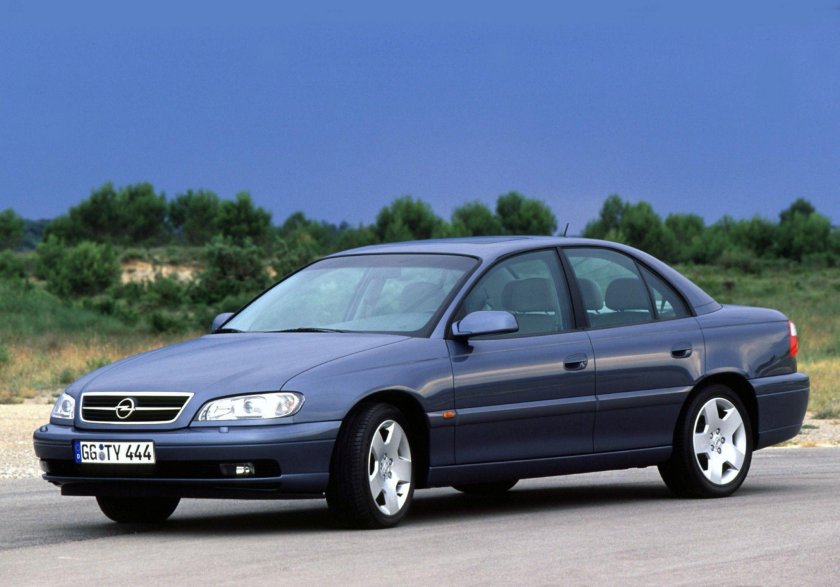 Opel Omega 1999