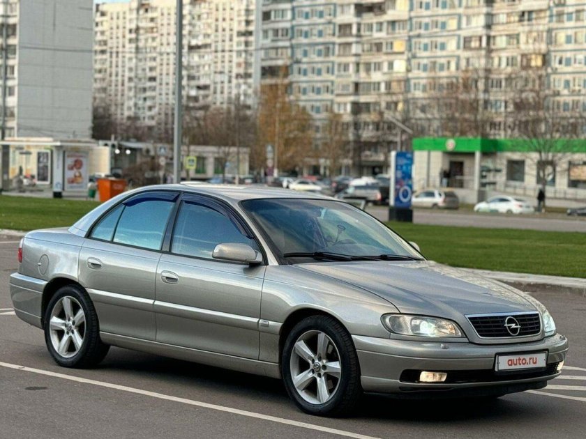 Opel omega 2003 3.2