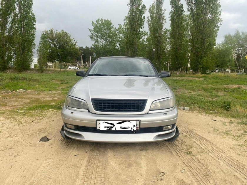 Опель Омега 2003 года