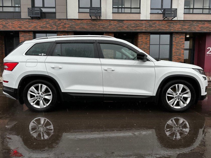 Skoda kodiaq white
