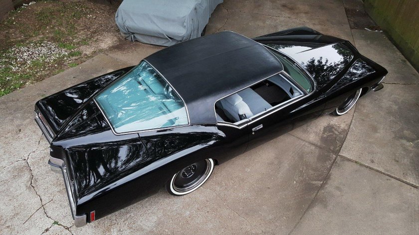 Бьюик Ривьера 72