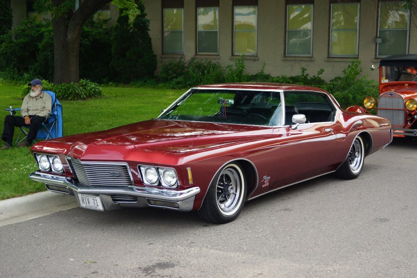 Buick Rivera 1971