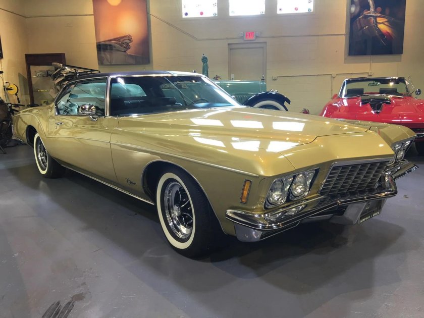 Buick Riviera 1972