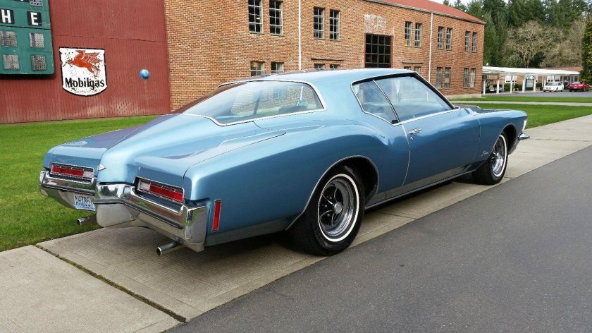 Buick Rivera 1972