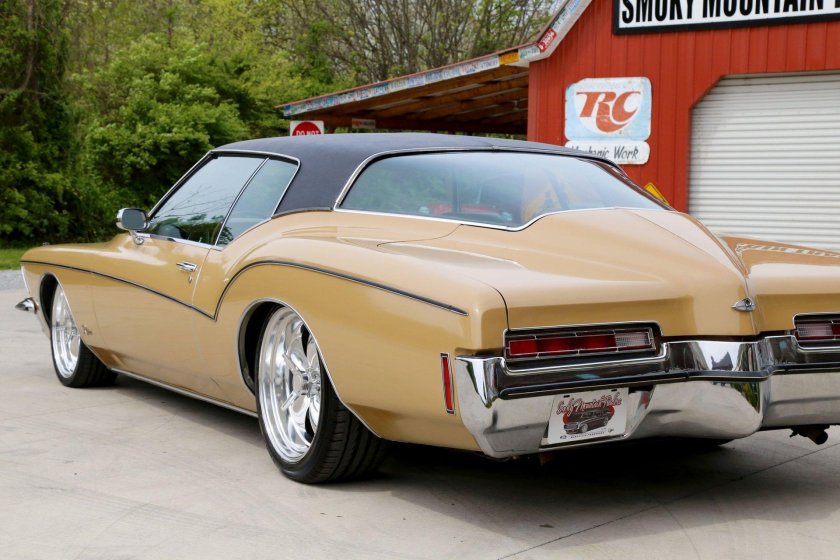 Buick Rivera 1966