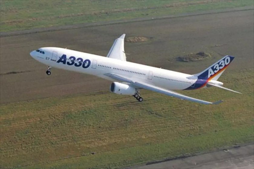 Самолёт Airbus a330-300