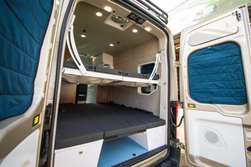 Автодом Форд Транзит фургон