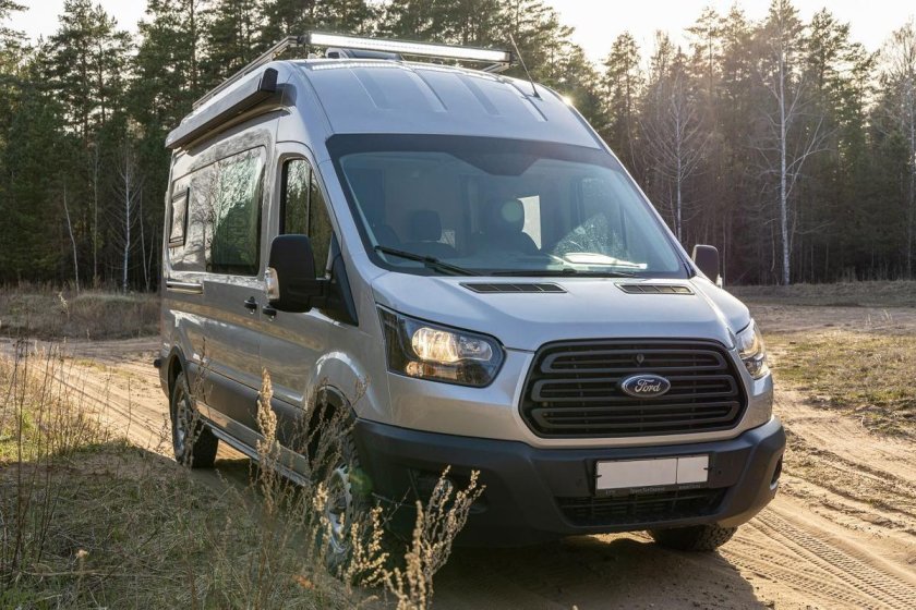 Автодом Ford Transit eura mobil 685