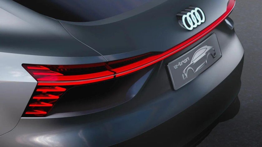 Audi e-tron Sportback Concept