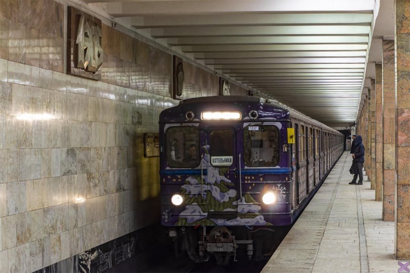 Вагон метро типа еж 3