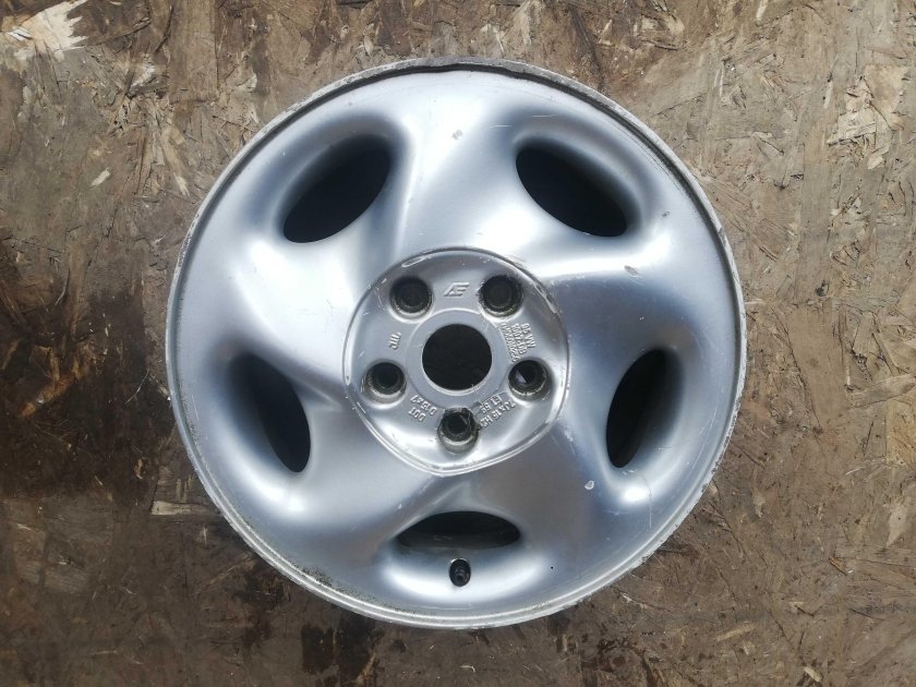 Диск колесный литой