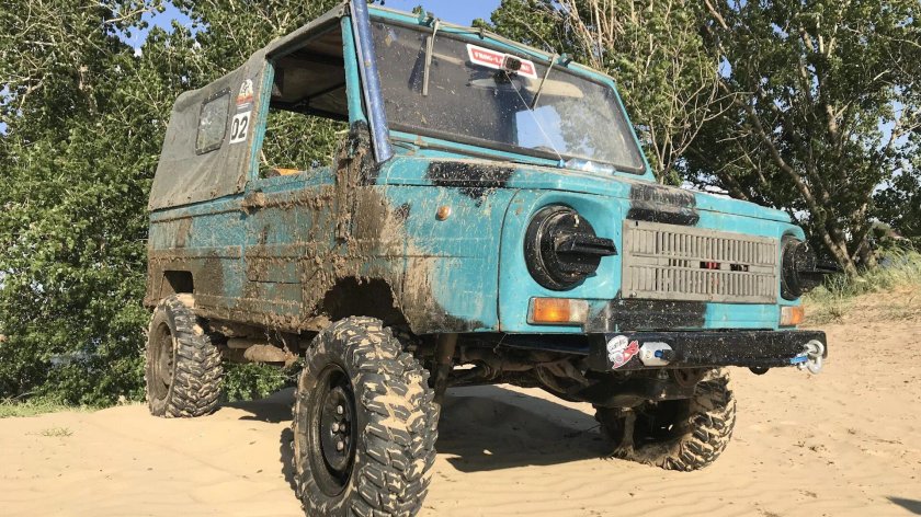 Квадрорезина на ЛУАЗ