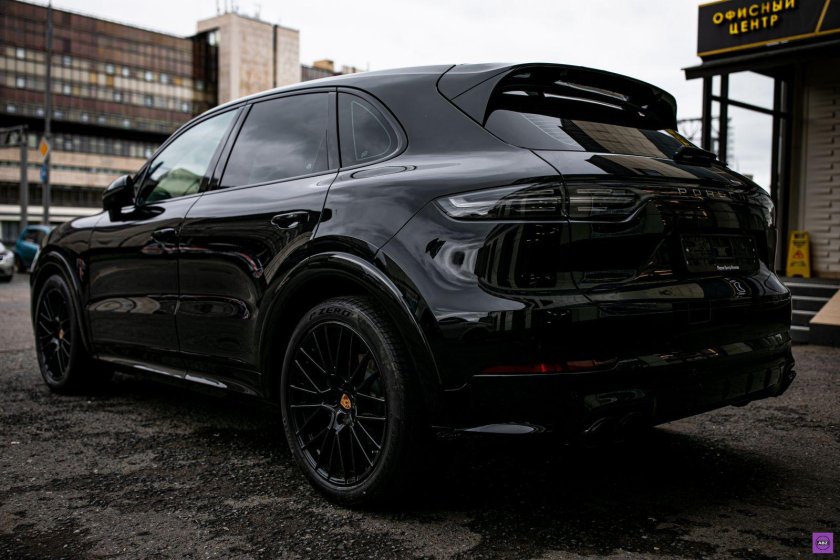 Порше Кайен черный 2016