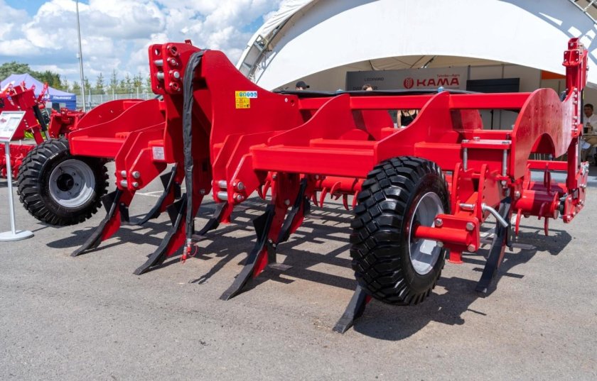 Глубокорыхлитель Кама Tiger 4