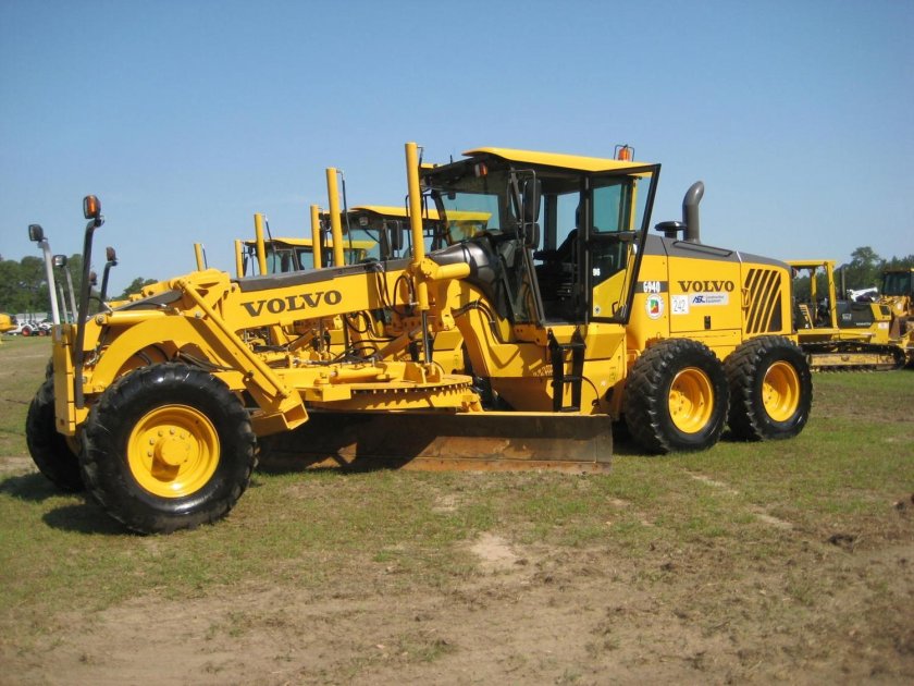 Грейдер Вольво g946