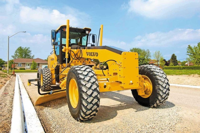 Автогрейдер Volvo g946