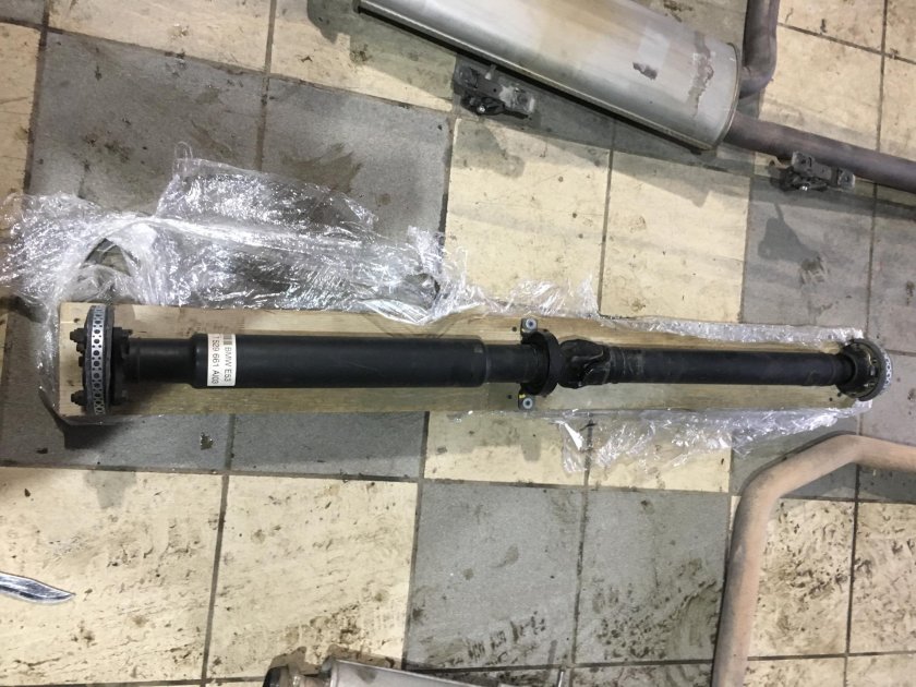 Карданный вал БМВ х5 е53