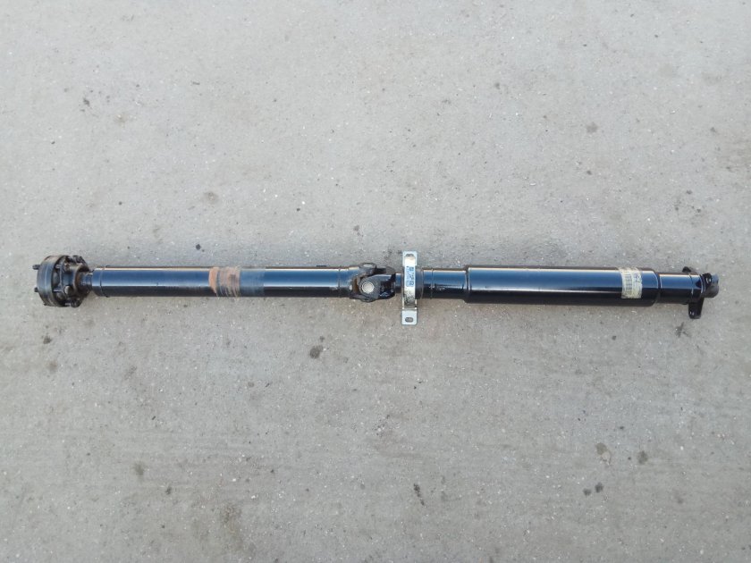 Задний карданный вал BMW
