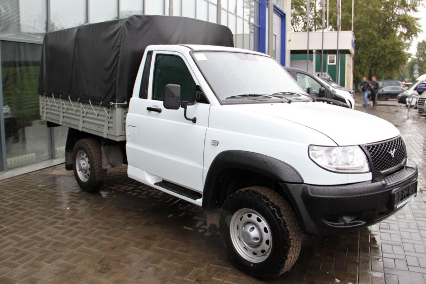 Грузовой УАЗ карго