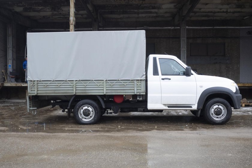 УАЗ профи 16 куб тент