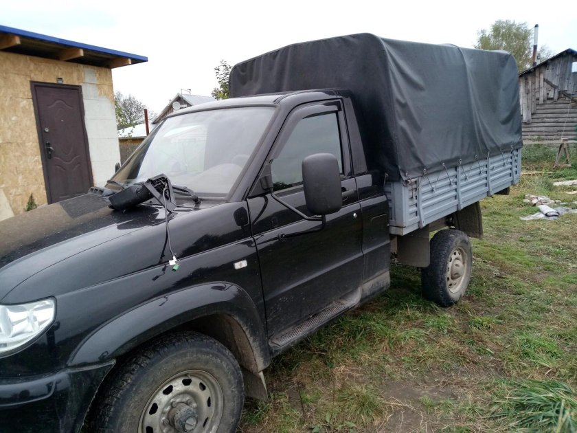 УАЗ Патриот карго бортовой