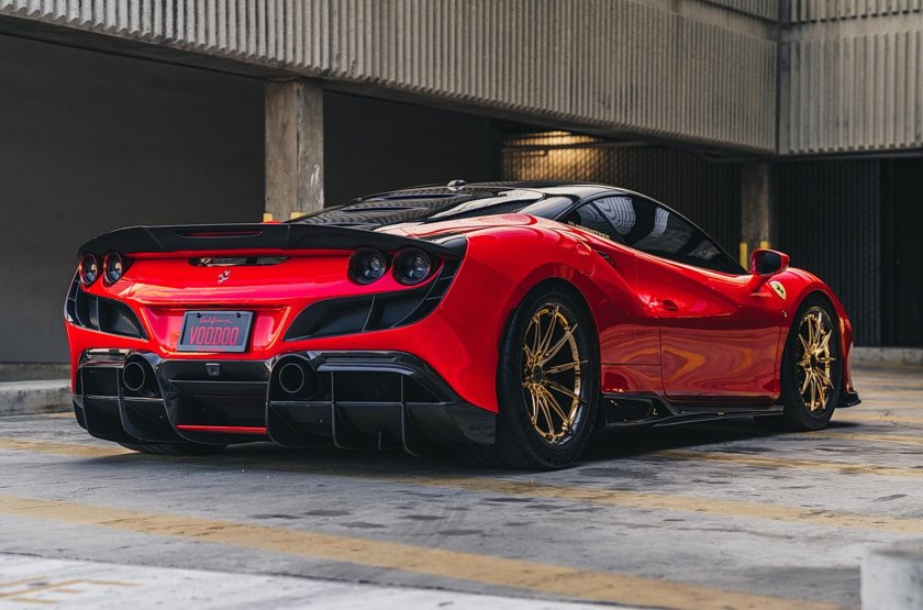 Феррари ф8 Трибуто